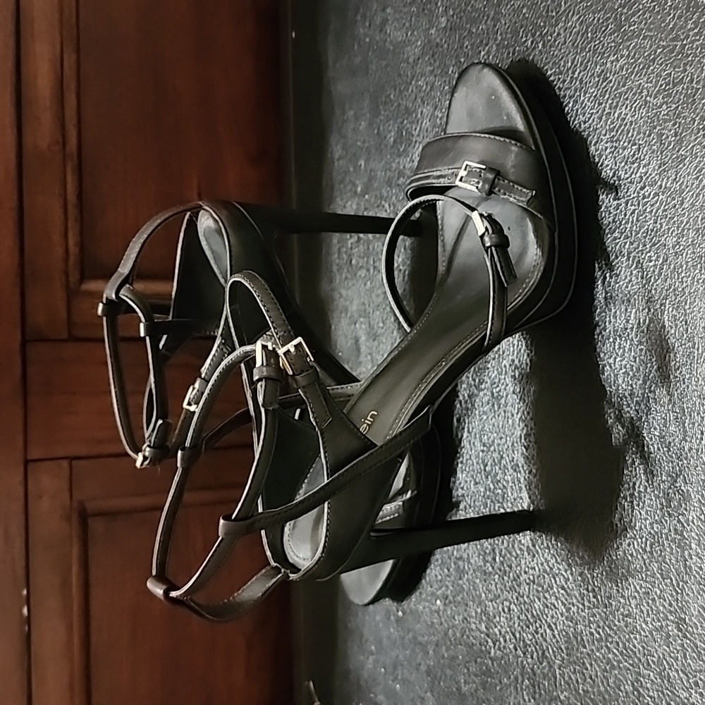 Calvin Klein Heels Size 7.5